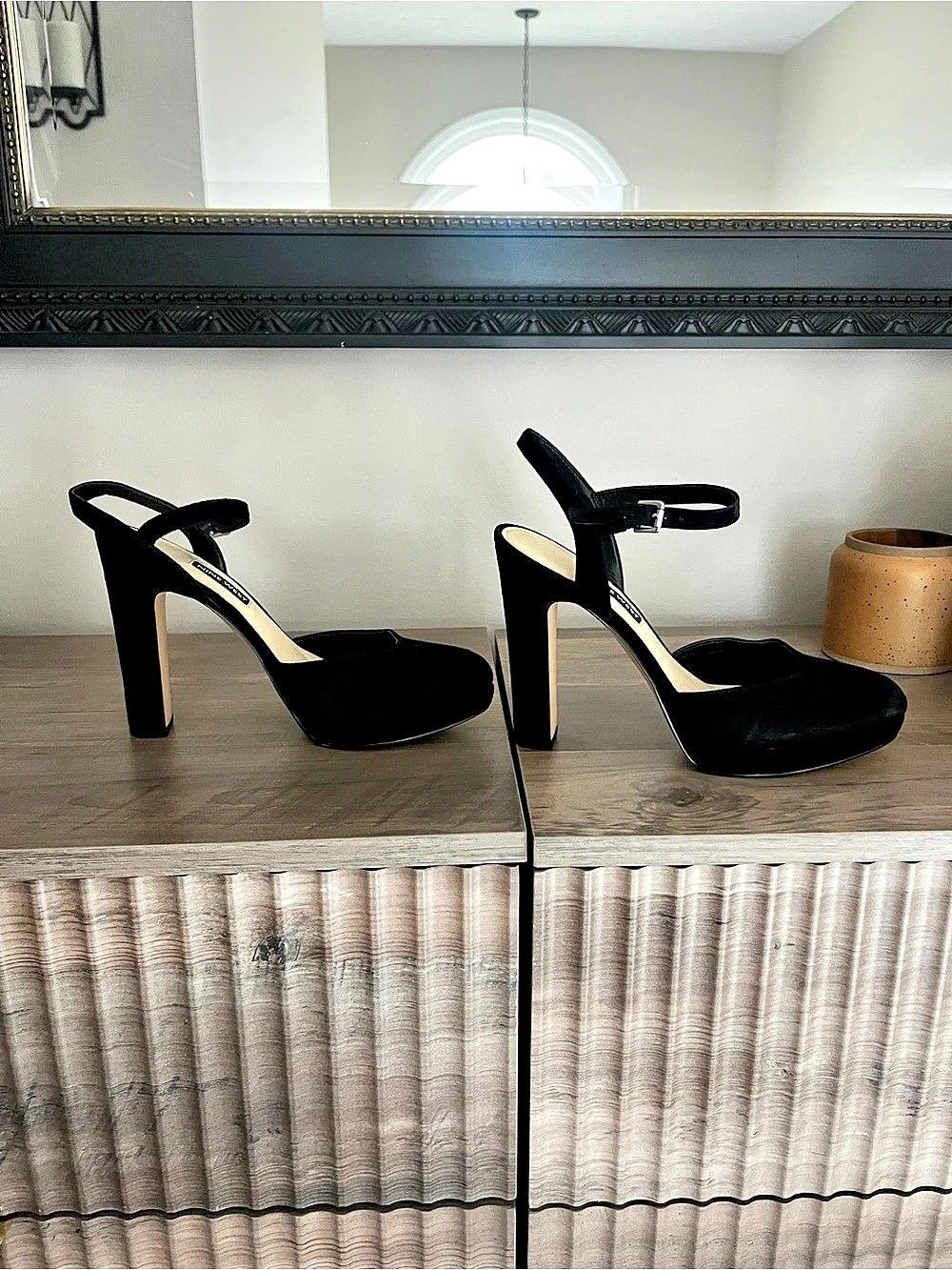 Nine West Black Ankle Strap Heels Like New